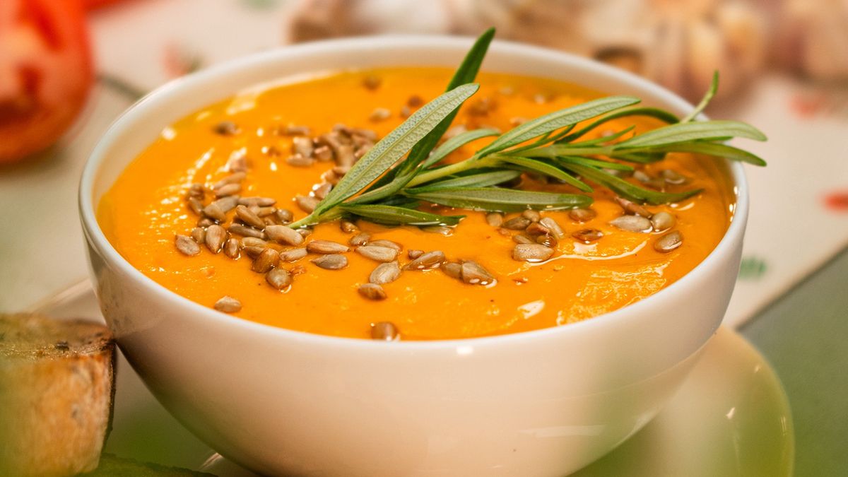 Zupa z pieczonej dyni i fety