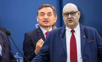 Miliony na dodatki mieszkaniowe. Tyle zainkasowali prokuratorzy Ziobry