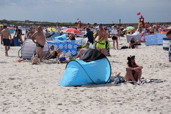 Plaża w Łebie: tłok czy pustka? Różne oblicza wypoczynku nad Bałtykiem