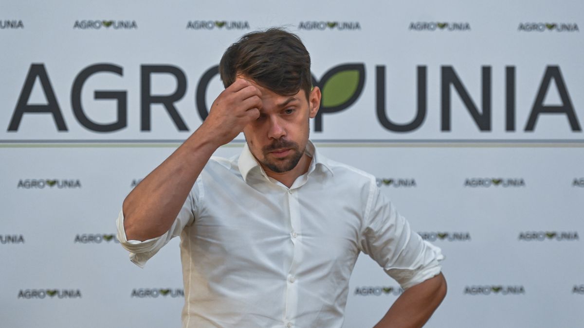 Michal Kolodziejczak, leader of AGROunion conservative agrarianist political movement in Poland, during a meeting with his supporters at Krakow's Avangarda restaurant.
On Saturday, August 27, 2022, in Krakow, Lesser Poland Voivodeship, Poland. (Photo by Artur Widak/NurPhoto via Getty Images)