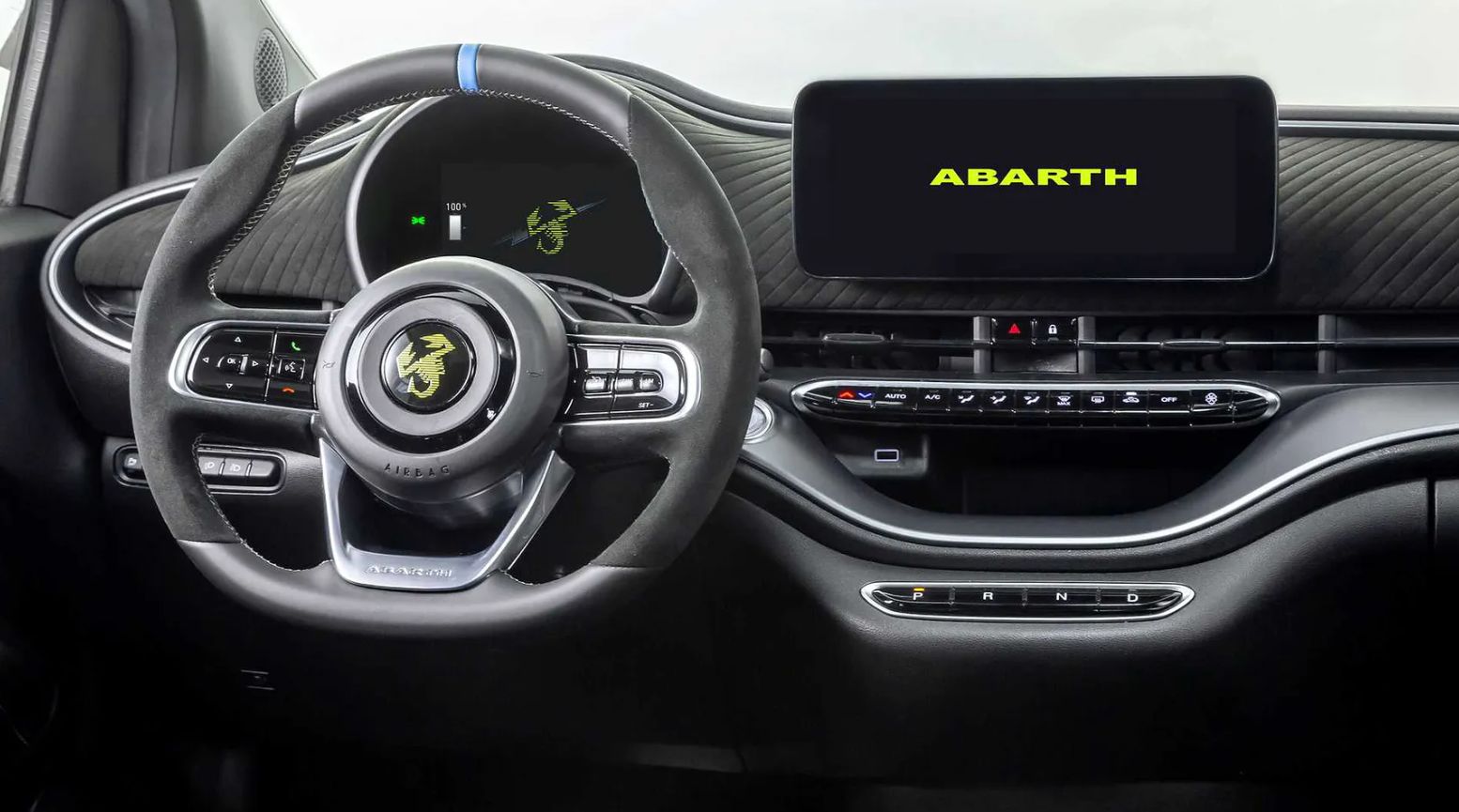 Abarth 500e - wnętrze