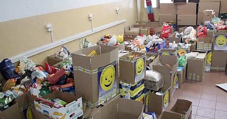 Wielka Uliczna Zbiórka Darów „Pomóż Dzieciom Przetrwać Zimę"