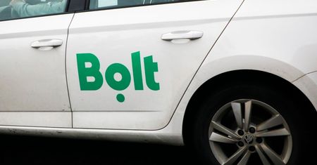 Kierowca Bolta miał molestować nastolatkę. "Wkładał mi rękę między nogi"