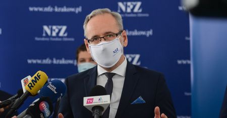 Koronawirus w Polsce. Szef MZ: ryzyko przyspieszenia pandemii rośnie