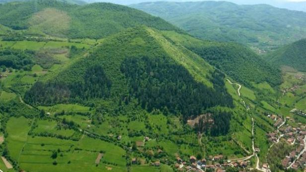 Piramidalna bzdura, czyli krótka historia bośniackich piramid 1