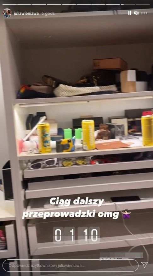 Julia Wieniawa relacjonuje przeprowadzkę do nowego mieszkania na Żoliborzu