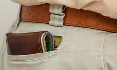 Wodzisław Śląski. Oto porządny obywatel. Znalazł portfel, a w nim kilka tysięcy. Co zrobił?