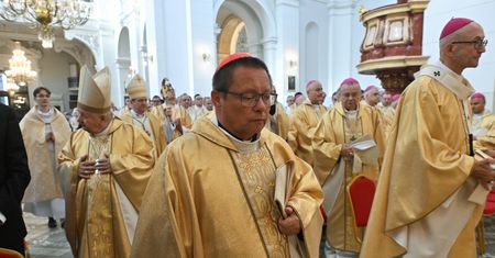 Kard. Grzegorz Ryś na Skałce: trudniej nam budować relacje