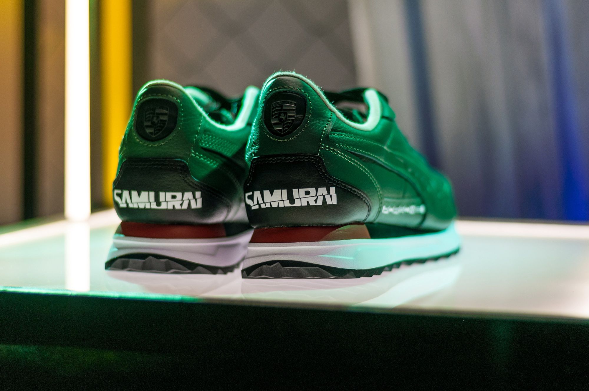 Puma x Porsche x Cyberpunk - buty 50Y 911 Turbo Sneaker