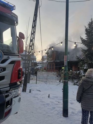 Pożar drewnianego domu w Szczyrku 
