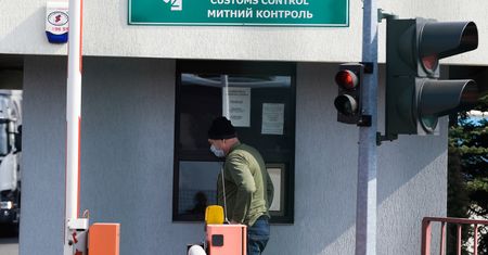 Koronawirus. Zmiana u naszych sąsiadów. Polska znów w "zielonej strefie"