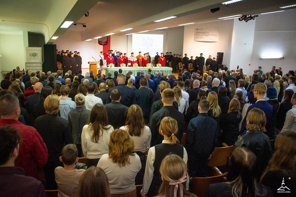Zielona Góra: Rozpoczął się rok akademicki, na UZ ponad 10 tys. studentów
