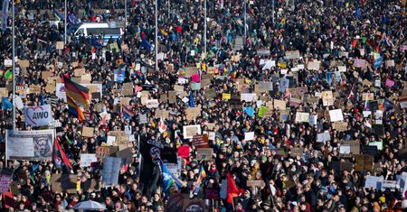 Niemcy wyszli na ulice. Protest przeciwko skrajnej prawicy