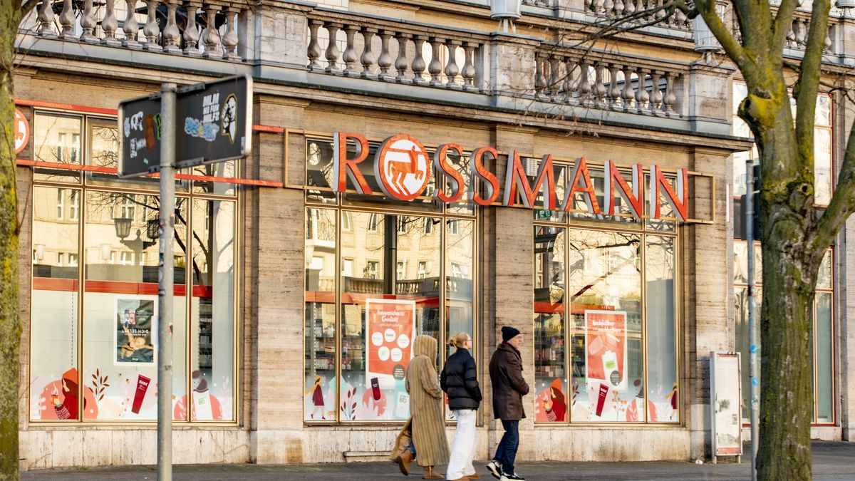 A Dirk Rossmann GmbH store in Karl Marx Allee, Berlin, Germany, on Sunday, Dec. 28, 2025. Rossmann has more than 62,000 employees and over 4,700 branches across Europe. Photographer: Yen Duong/Bloomberg via Getty Images