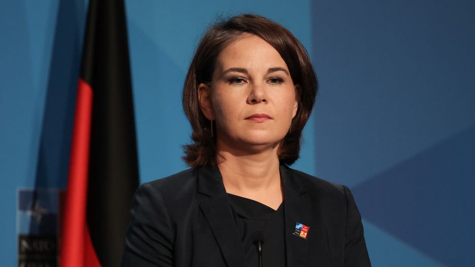 Szefowa MSZ Niemiec Annalena Baerbock odpowiedziała na niezadolowenie Polski ws. wymiany czołgów. 