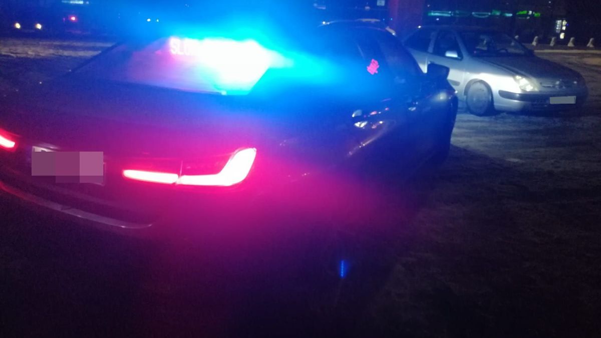 policja radiowóz