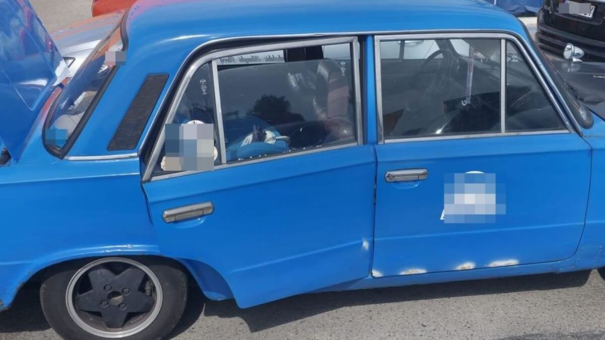 Zostawił dziecko w samochodzie i poszedł na zakupy