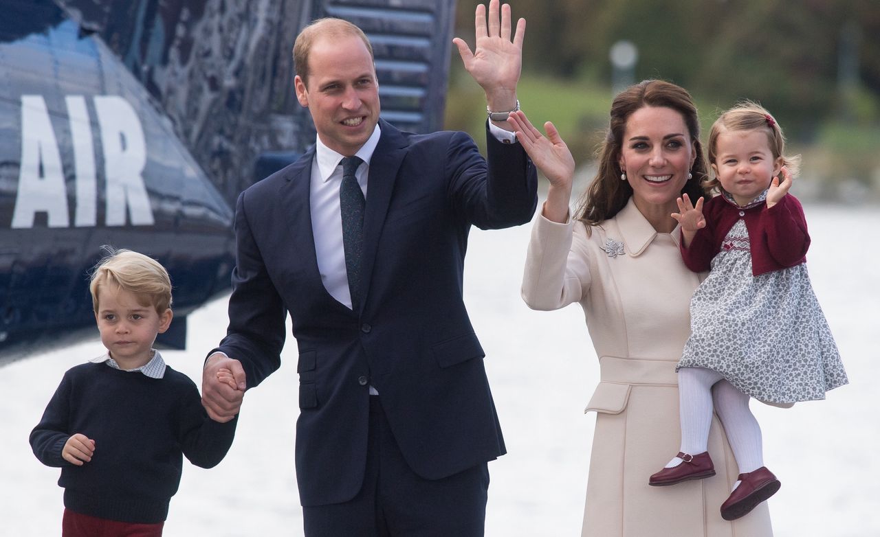 Kate Middleton i książę William z dziećmi