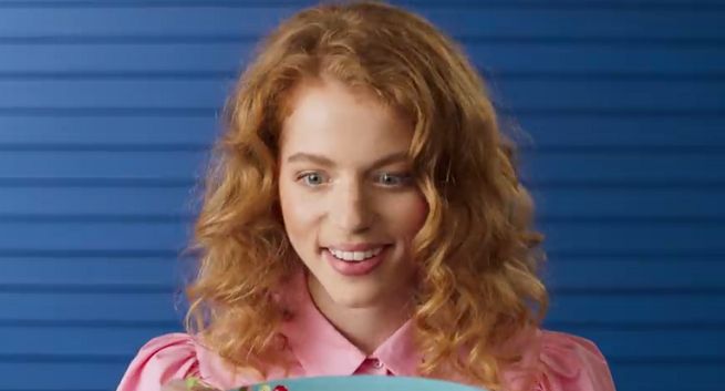 Lisner bez Michela Morana reklamuje Śledzika na kanapkę i sałatki Al Dente (wideo)