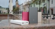 Niezbędny gadżet na wakacyjne wyjazdy. Jak wybrać powerbank?