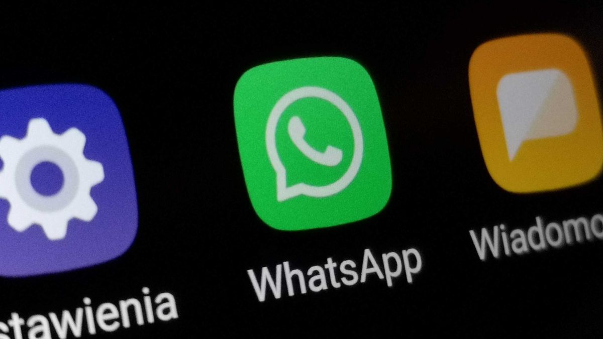 WhatsApp testuje nowe zabezpieczenie, fot. Oskar Ziomek