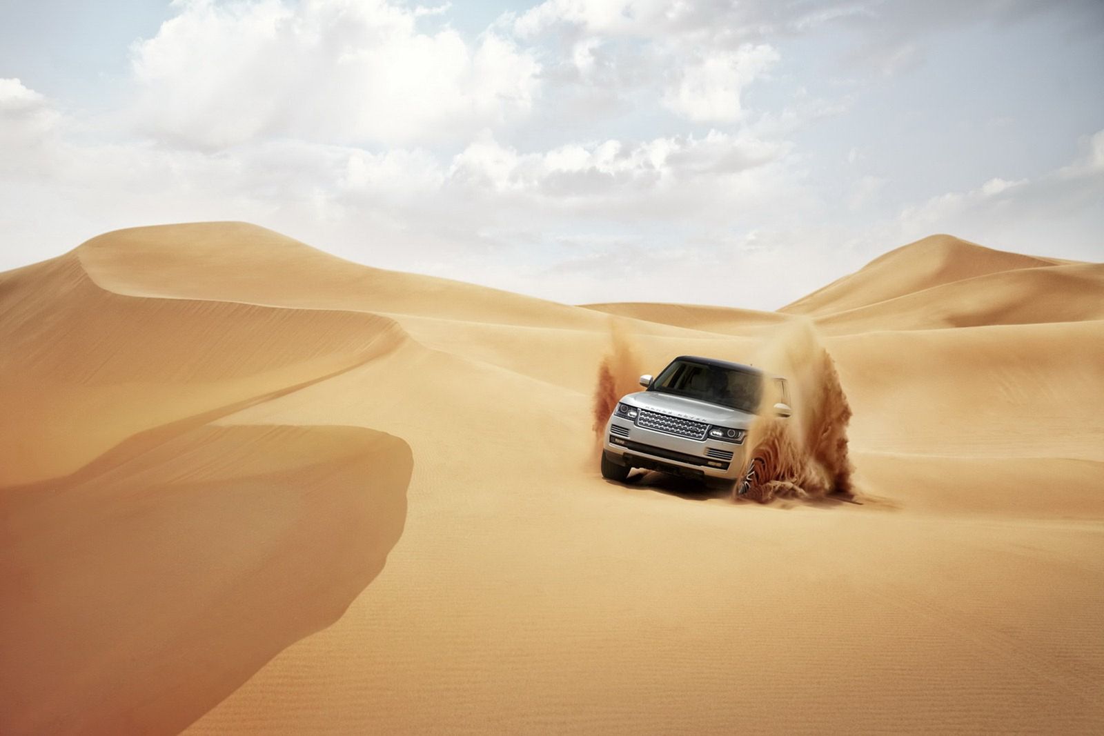 Nowy Ranger Rover (2013) w obszernej galerii 55
