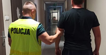 Chwile grozy w Chojnie. Policjant uchronił kobietę przed gwałtem