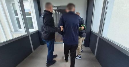 Zabójstwo 73-latki w Pile. Po 18 latach zarzut usłyszał wnuk