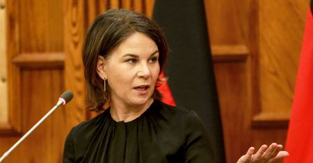 "Czerwona linia to suwerenność Ukrainy". Szefowa MSZ Niemiec o rosyjskich ćwiczeniach