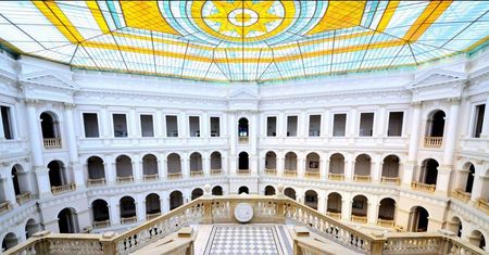Politechnika Warszawska. Wyciekły dane ponad 5 tys. studentów