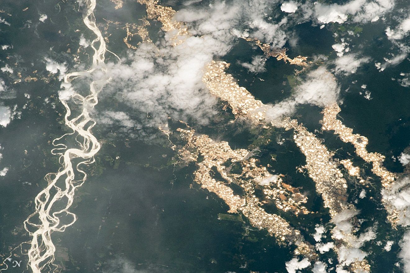 NASA zrobiło zdjęcia. Zobaczyli "złote rzeki". Oznaczają tylko jedno