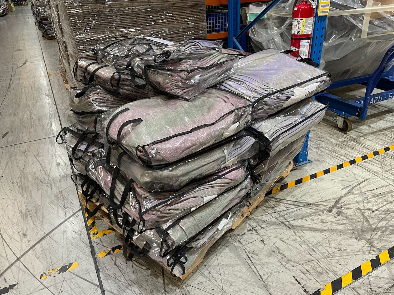 Magazyn części zamiennych Emirates w Dubaju