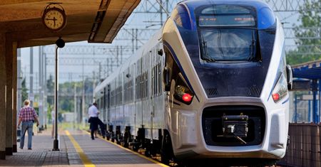 Bilet na pociąg kupisz w sklepie spożywczym i na stacji paliw. PKP Intercity zapowiada