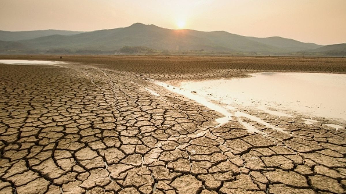 Świat używa świeżej wody z jezior i warstw wodonośnych