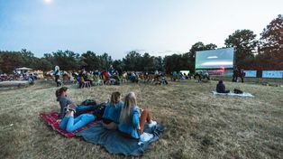 Gdańsk: Kino na Szekspirowskim powraca z 11. edycją. Repertuar i bilety na filmy pod chmurką