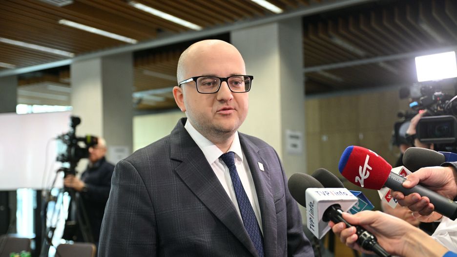 Komisja regulaminowa ws. Mateckiego
05.03.2025 Warszawa Komisja Regulaminowa, Spraw Poselskich i Immunitetowych Rozpatrzenie wniosku o pociagniecie do odpowiedzialnosci karnej, zatrzymanie i tymczasowe aresztowanie posla Dariusza Mateckiego Fot. Jacek Slomion/REPORTER
N/z: Dariusz Matecki
Jacek Slomion/REPORTER