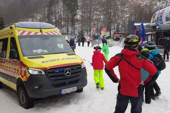 Polak nagle zasłabł. NZK na stoku w Tatrach