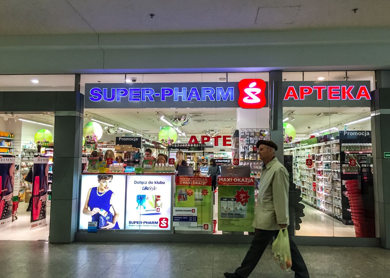 Super-Pharm kusi wiosennymi zniżkami. Krem za 1 grosz