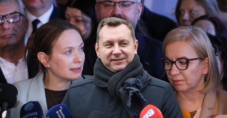 Współpracować czy "stłamsić"? Pełczyńska-Nałęcz "musi się zastanowić"