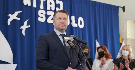 Zmiany Przemysława Czarnka w szkolnictwe. Posłanka Lewicy wskazała problem