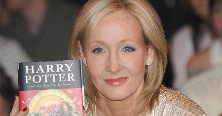 Joanne Rowling zarobiła w tym roku 34 miliony funtów! To i tak dwa razy mniej niż rok temu...