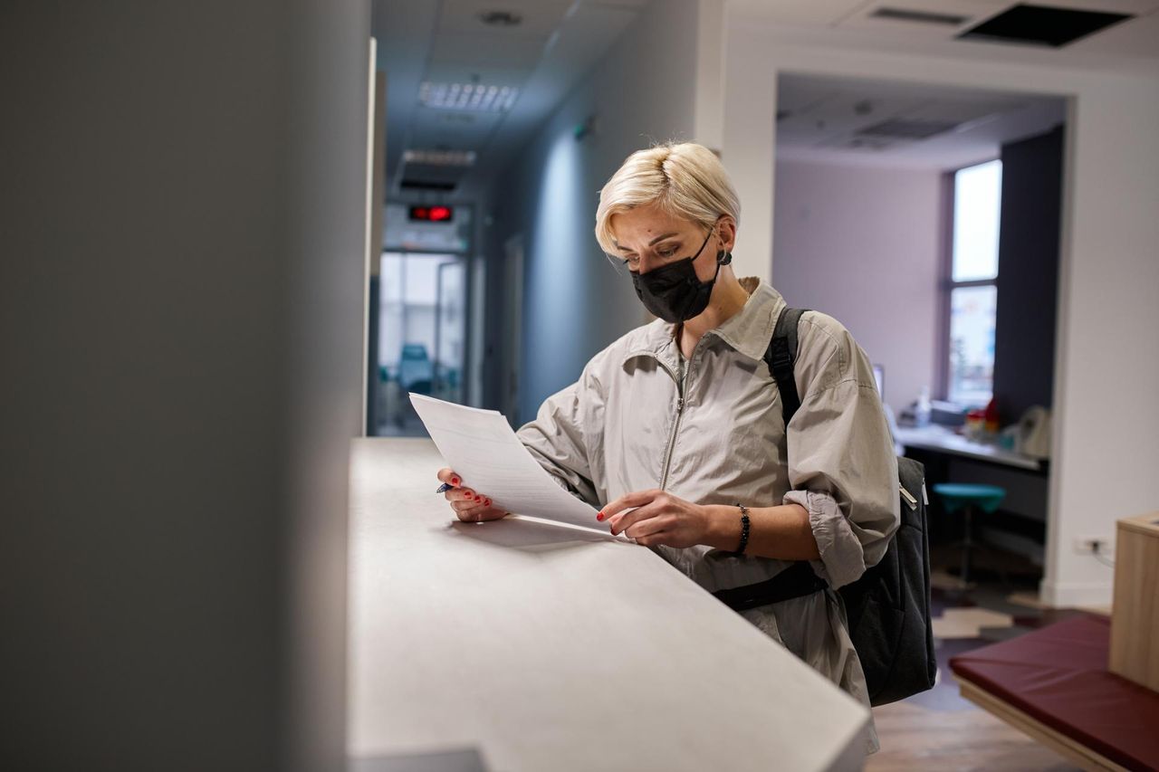 Zmiany w przychodniach i szpitalach weszły w życie. Dotyczą każdego