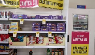 Zamykane sklepy Tesco. Co warto kupić w promocji?