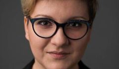 Anna Piekutowska prowadzącą niedzielnego „Poranka Radia TOK FM”