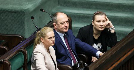 Podwyżki dla nauczycieli. Oto co się dzieje ze sztandarową obietnicą KO