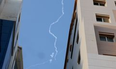 Dubaj i Doha znów na celowniku Iranu. Atak na port