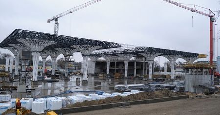 Dworzec metropolitalny nie będzie gotowy na czas. Miasto zgodziło się wydłużyć termin zakończenia prac