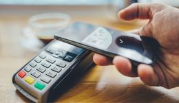 "Zyskaj więcej" z Fundacją Polska Bezgotówkowa i firmą InPost. Bezpłatny terminal płatniczy i darmowe wysyłki od InPost w pakiecie dla przedsiębiorców