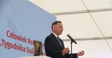 Prezydent podpisał ustawę o dopłatach do oprocentowania (tzw. tarczę 4.0)