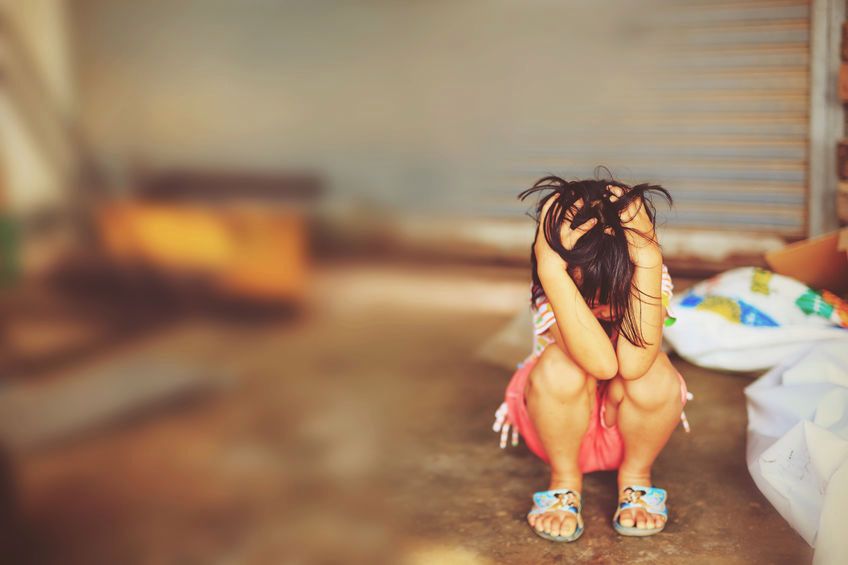 Przemoc psychiczna doświadczana w dzieciństwie powoduje konsekwencje na całe życie 